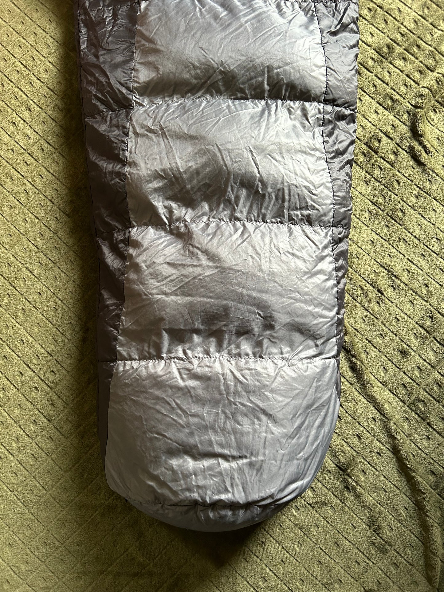 Sac de couchage Pyrenex Prolight 800 d’occasion en plumes.