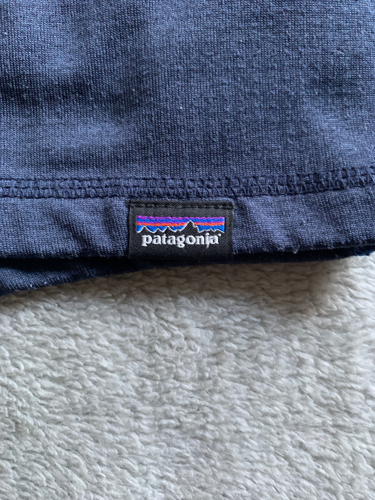 Pull patagonia d’occasion pour enfants. Taille 8 ans.