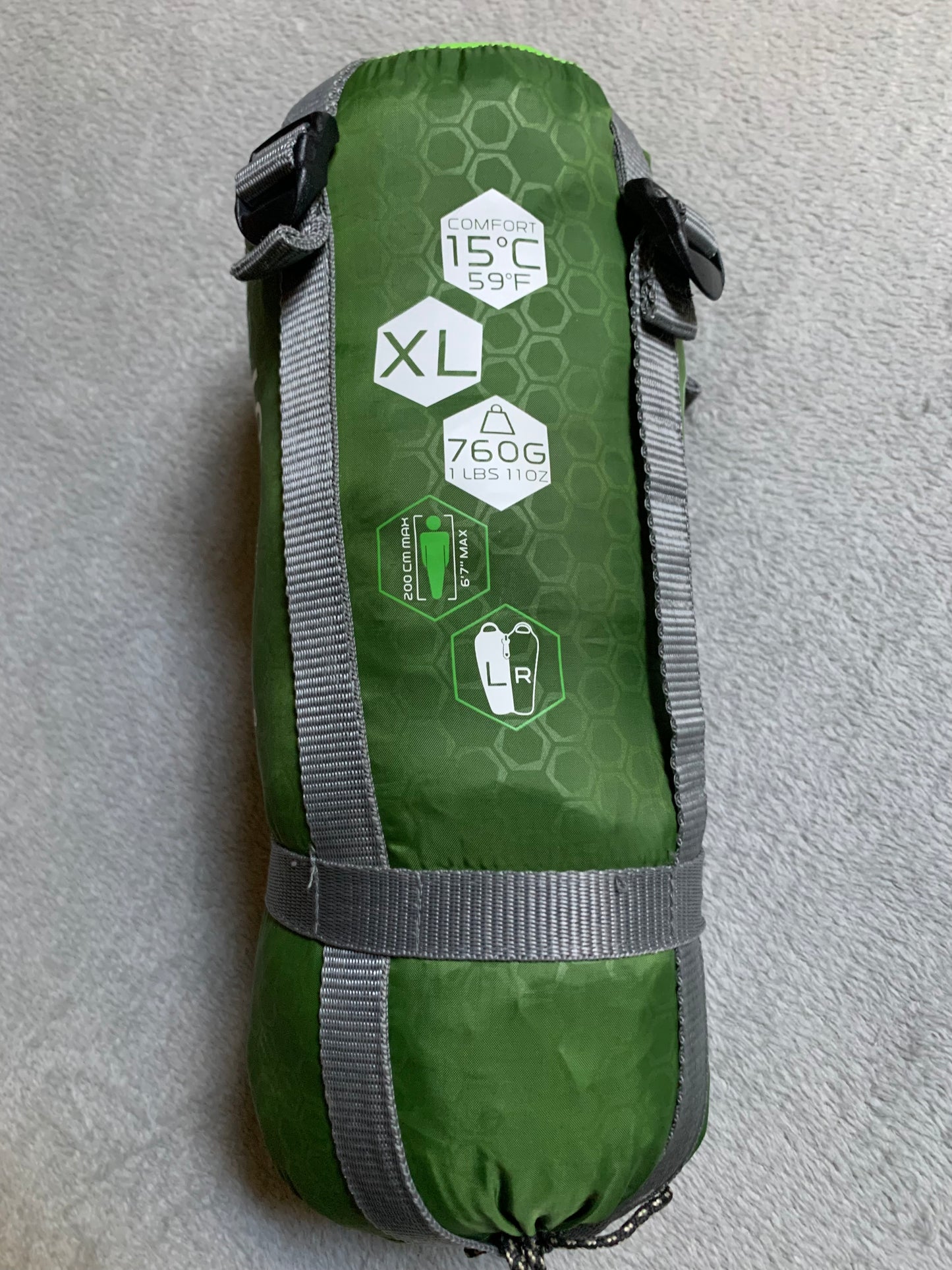 Sac de couchage quechua d’occasion 15 degrés. Taille XL