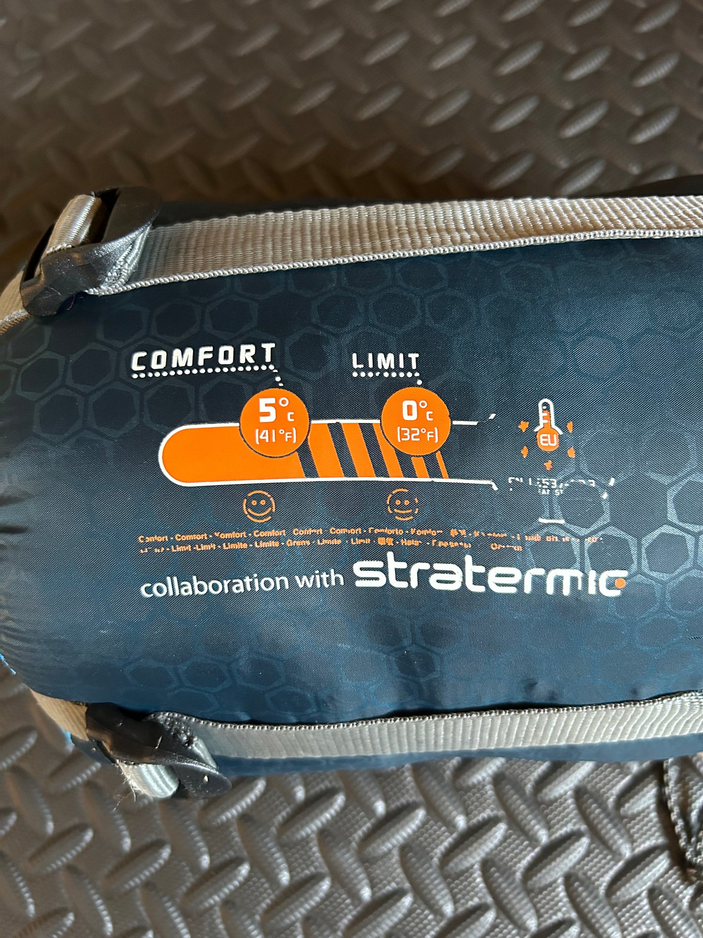 Sac de couchage quechua 5 degrés d’occasion. Taille M