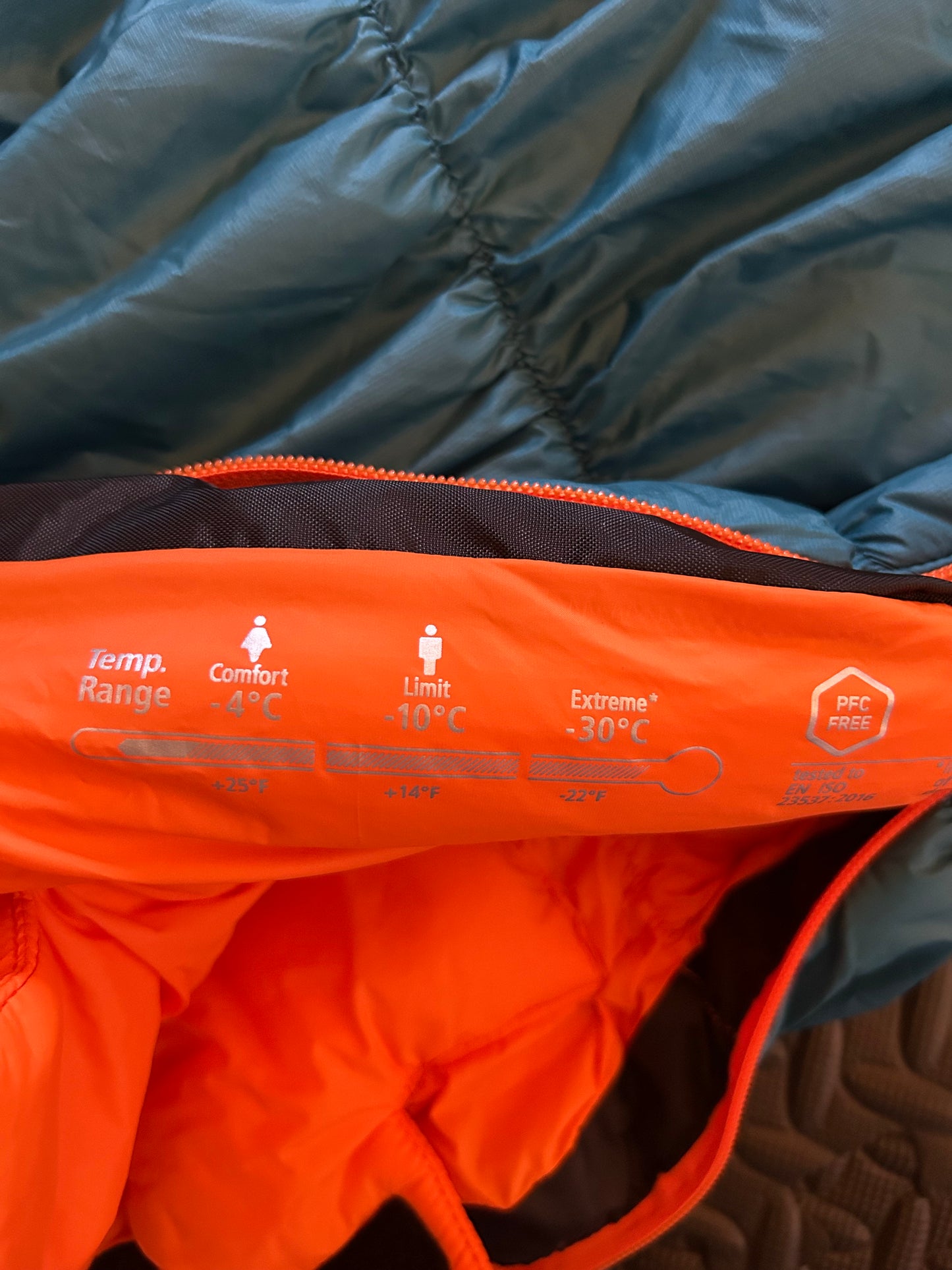 Sac de couchage Deuter d’occasion Exosphere -10 degrés. Taille M
