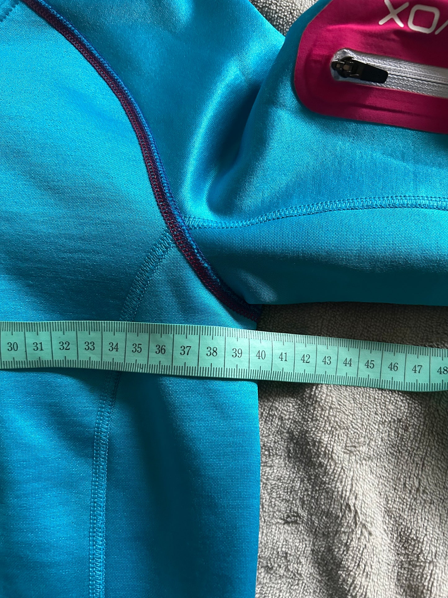 Pull Ortovox d’occasion pour femmes. Taille XS