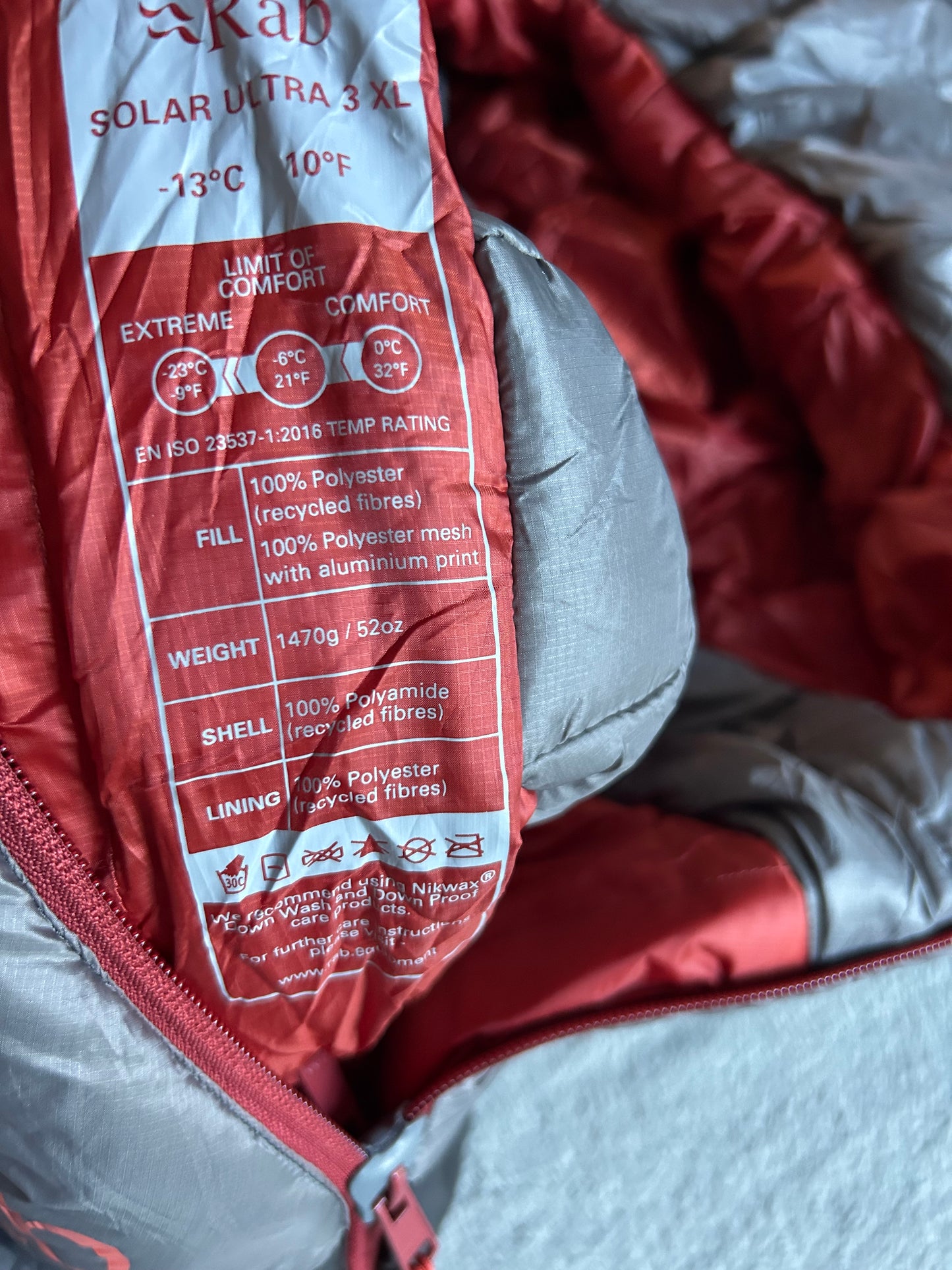 Location sac de couchage RAB solar 0 degrés. Taille XL. ( 20 euros / week-end ).