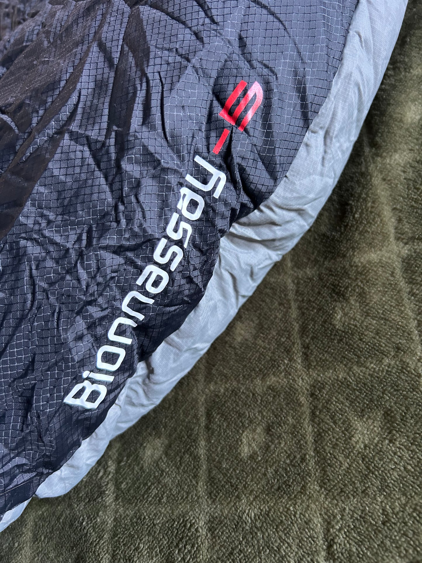 Sac de couchage quechua bionnassay -5 degrés d’occasion. Taille L.