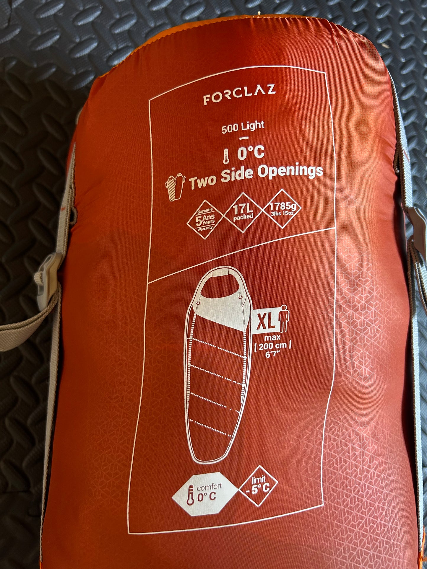 Sac de couchage forclaz d’occasion 0 / -5 degrés. Taille XL